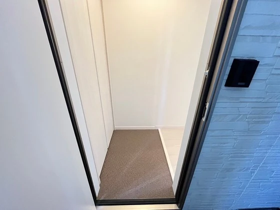 ヴァンヴェール八木