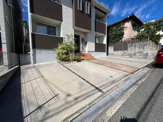 ヴァンヴェール八木