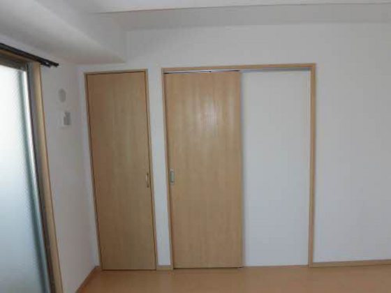 プレミア ステーション 西口