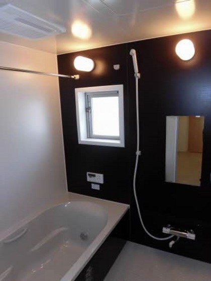 プレミア ステーション 西口