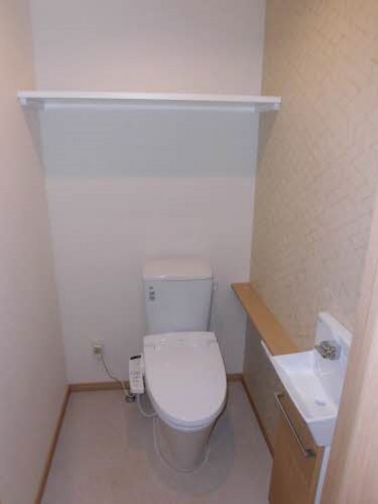 プレミア ステーション 西口