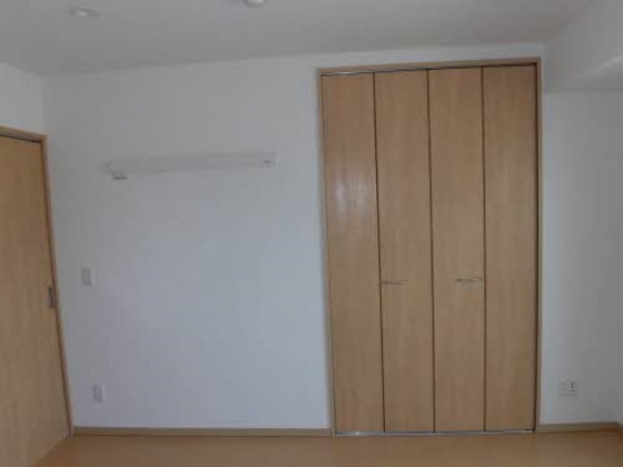 プレミア ステーション 西口