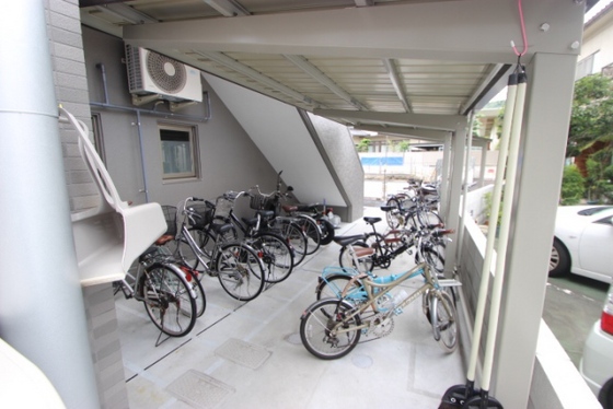 リラックス三篠町ビル