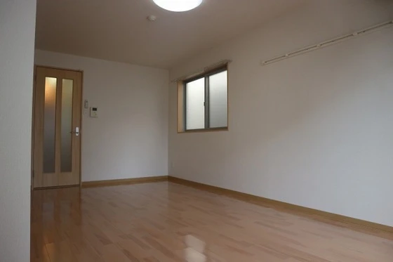 ホワイトグレース律奈