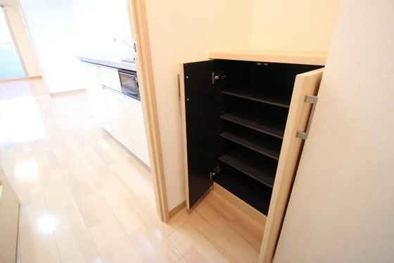 ホワイトグレース律奈