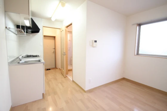 ホワイトグレース律奈