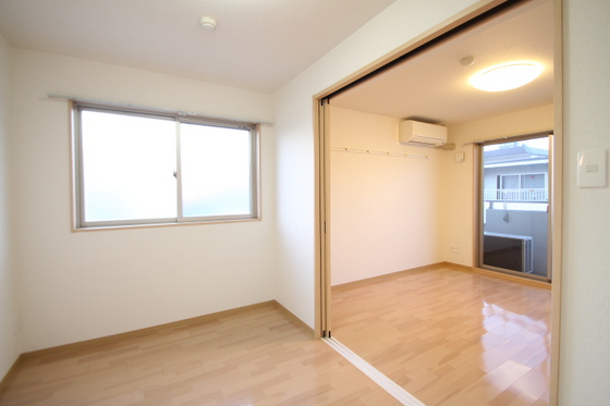 ホワイトグレース律奈