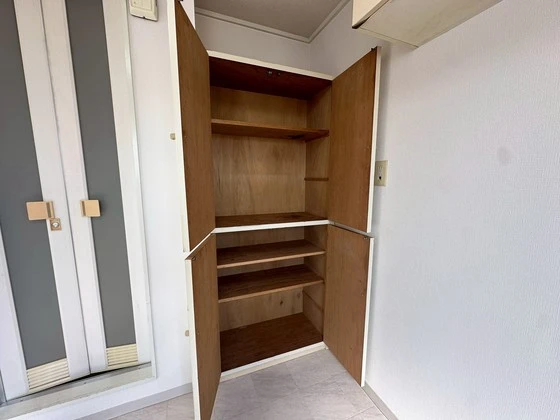 ホワイトコートセザム