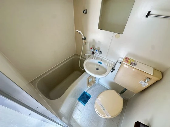 ホワイトコートセザム