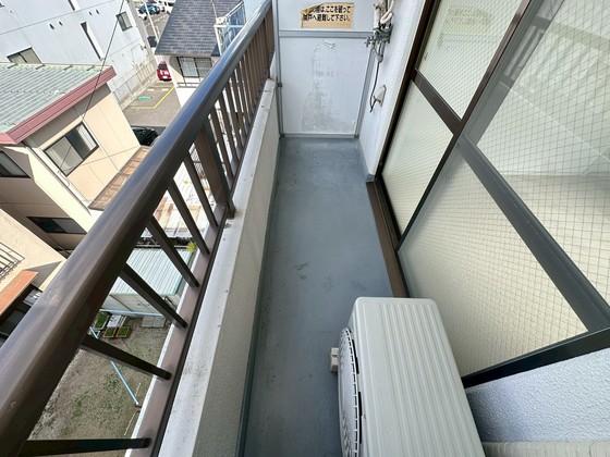 ホワイトコートセザム