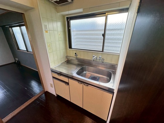 ホワイトコートセザム