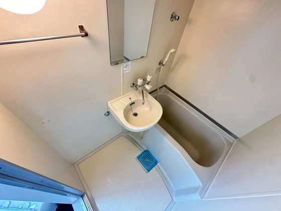 ホワイトコートセザム