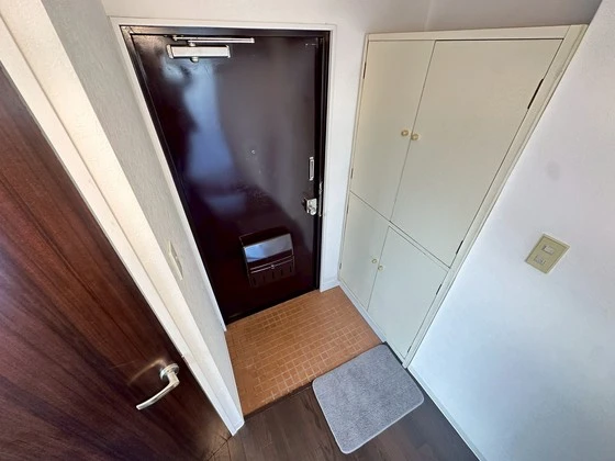 ホワイトコートセザム