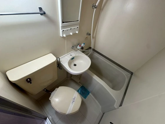 ホワイトコートセザム