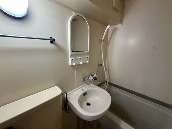 ホワイトコートセザム