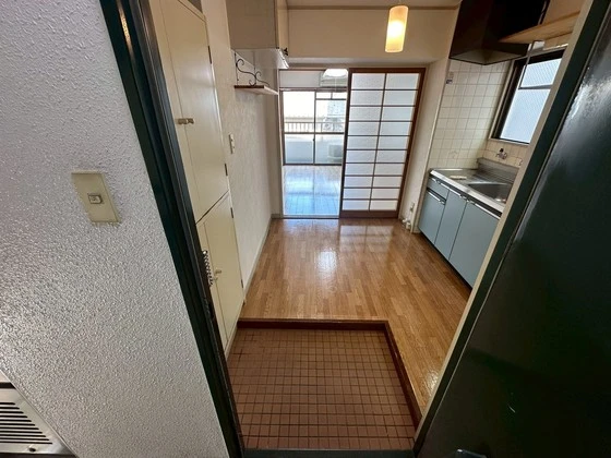 ホワイトコートセザム