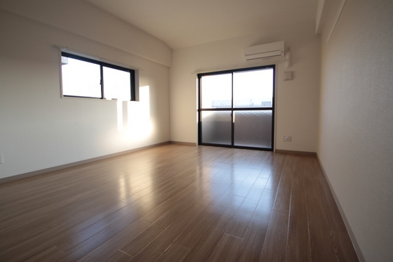 ウィステリア天神川