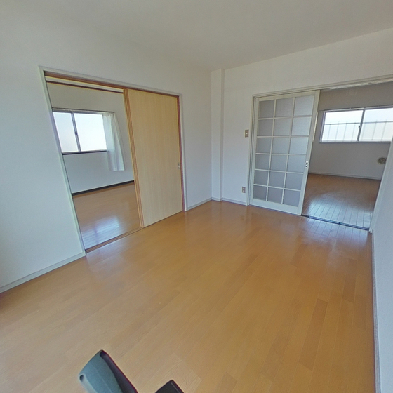 サコマンション