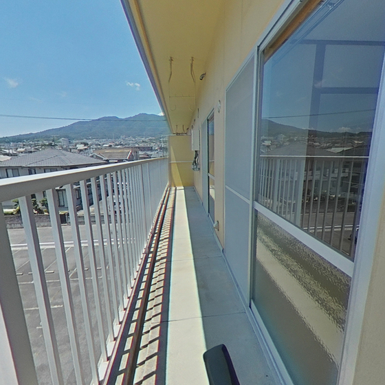 サコマンション