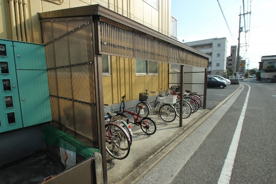 サコマンション