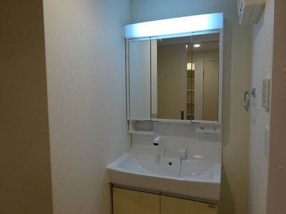 メルヴェーユ川内