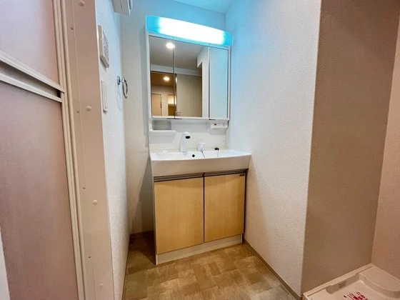 メルヴェーユ川内