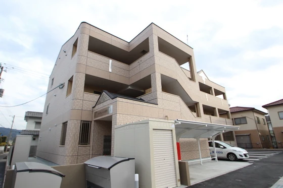 メルヴェーユ川内