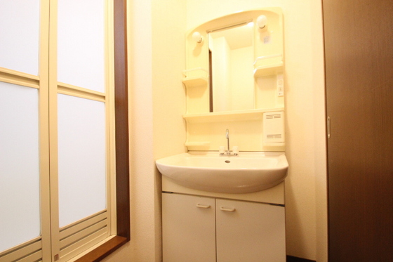 グランシード西原 A棟