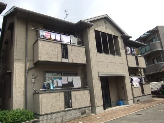 グランシード西原 A棟