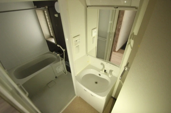 クレセント尼子