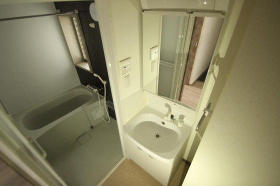 クレセント尼子