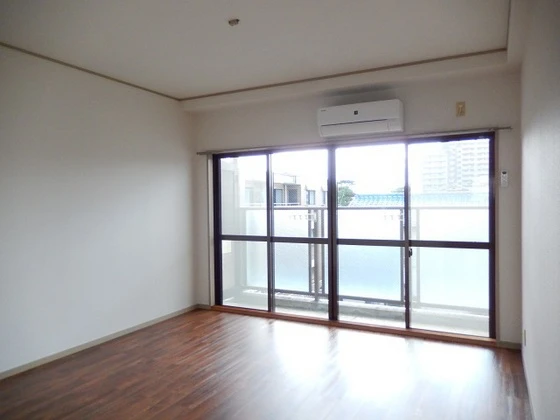 ユーリブ海老園