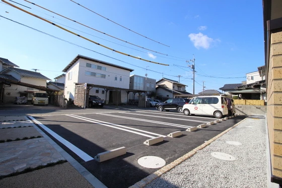 アスターエイト A棟