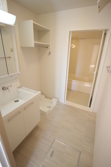 アスターエイト A棟