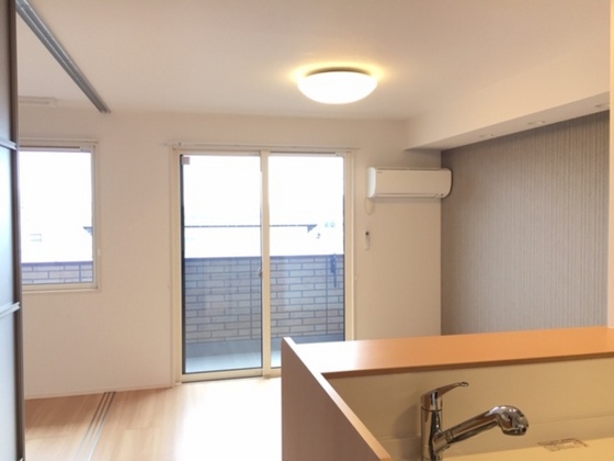 アスターエイト A棟