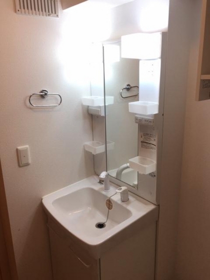 アスターエイト A棟