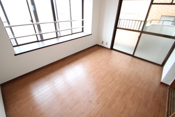 コーポねずみや