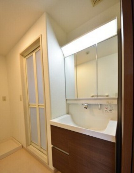 アルファステイツ東古松