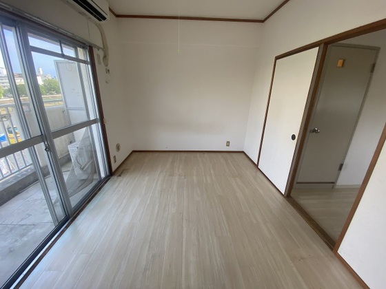 エム・シービル