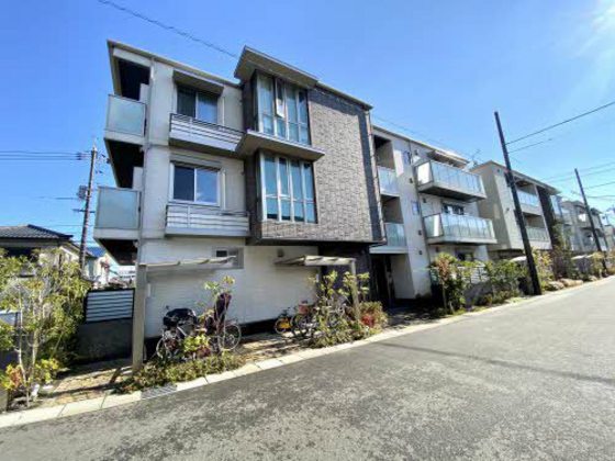 シャーメゾンクオーレ