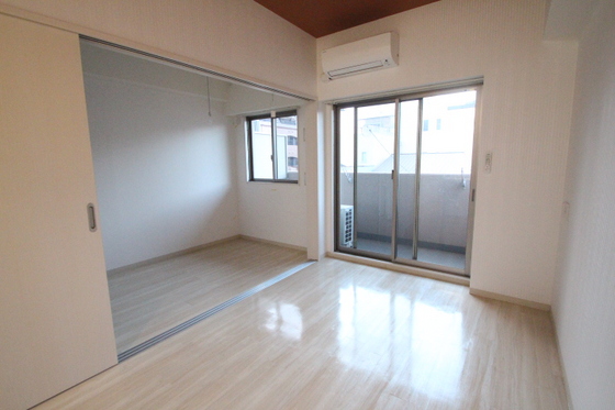 スカイガーデン春日町