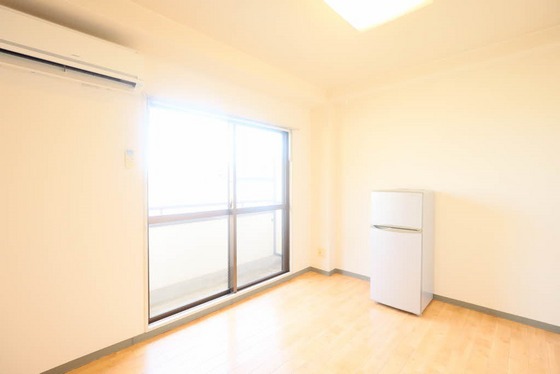 ハッピーハイツ今