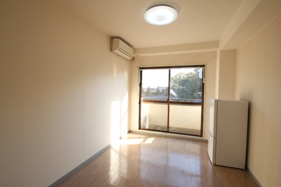 ハッピーハイツ今