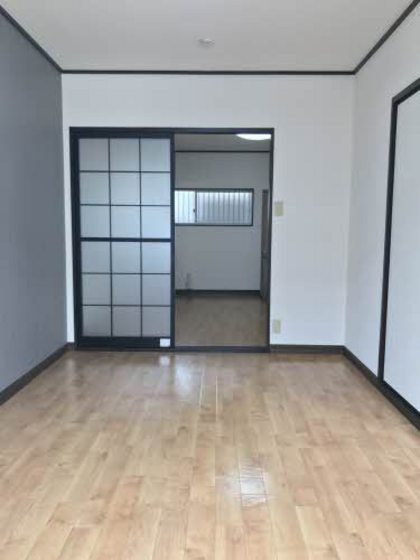 チューリップハイツ A棟