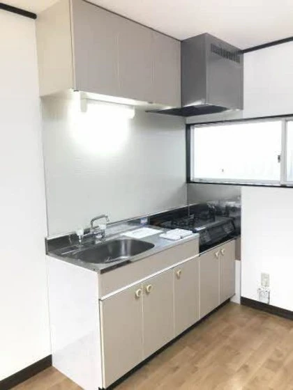 チューリップハイツ A棟