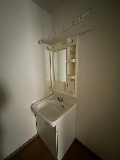 グリーンパレス大町B棟