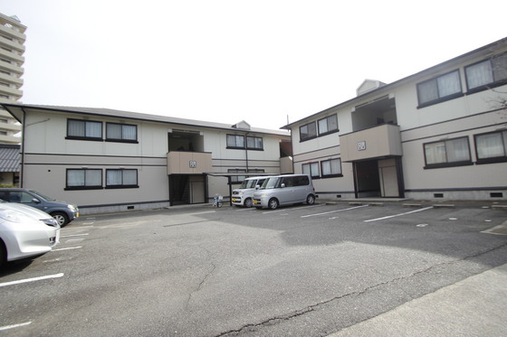 グリーンパレス大町B棟