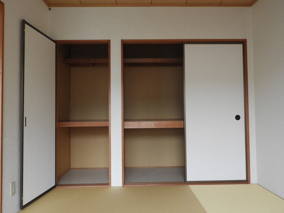 エクセルハイツ森安