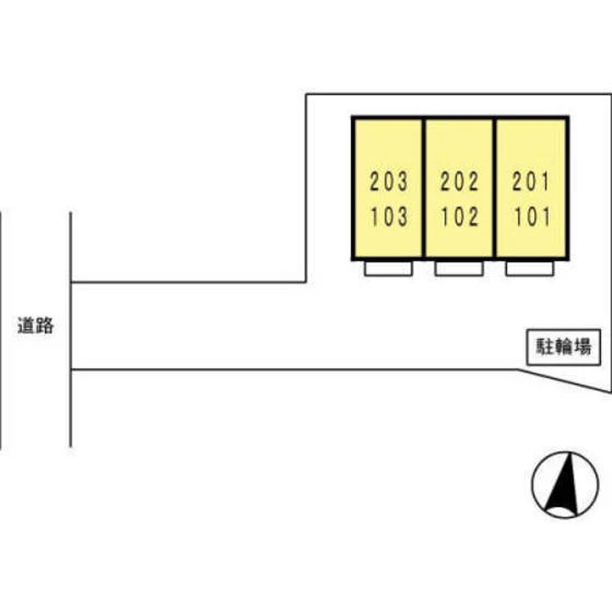イーストハイム津島