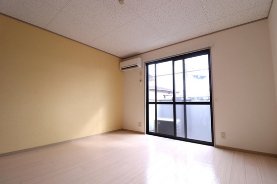 イーストハイム津島